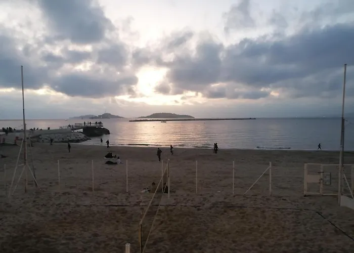 Plage Des Catalans